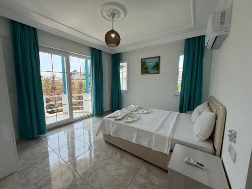 Villa ZENORA
